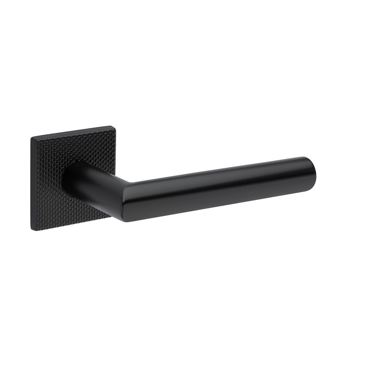 REF. 4002 5SQ/T2 Czarny mat